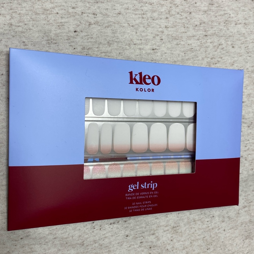 Kleo Kolor Gel Strip salon diy nails: pearl glam
